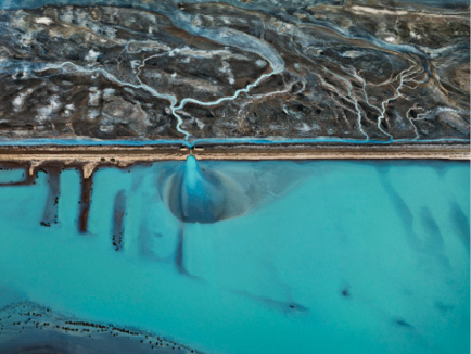 The Industrial Sublime: Edward Burtynsky Takes the Long View