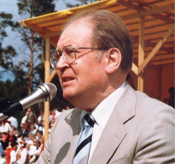 Portrait of Lars Huldén. Photograph by Gunnel Biskop.