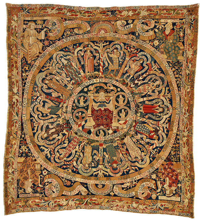 Square tapestry embroidered with numerous figures in rich, dark colours. In the centre is the figure of an enthroned, crowned woman, the personification of philosophy. In the new circle are fourteen standing figures and in the four corners four seated men. All the figures are surrounded by text scrolls and two long inscriptions in Latin run round the margins of the whole tapestry. For the full description of meaning and content see Chapter III.3.